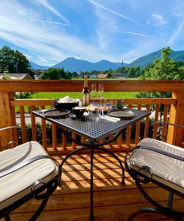 Luxury Apartments "R6 Tegernsee" Bad Wiessee Exterior photo
